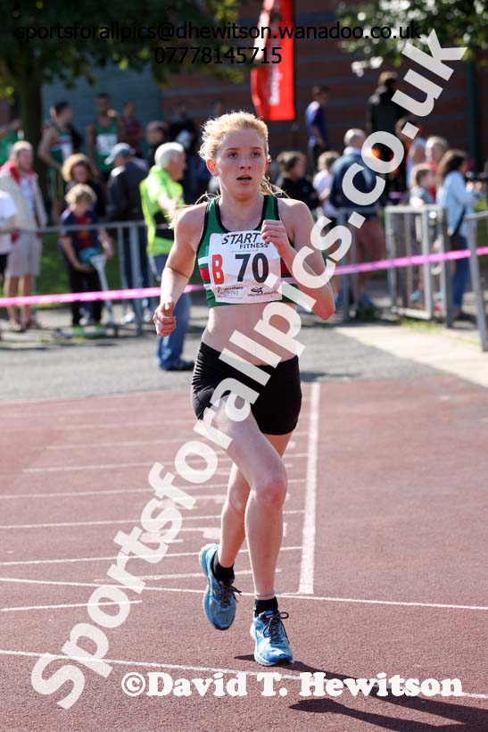 Womens under-17s, Northern Road Relays, Blackpool. Photo: David T. Hewitson/Sports for All Pics